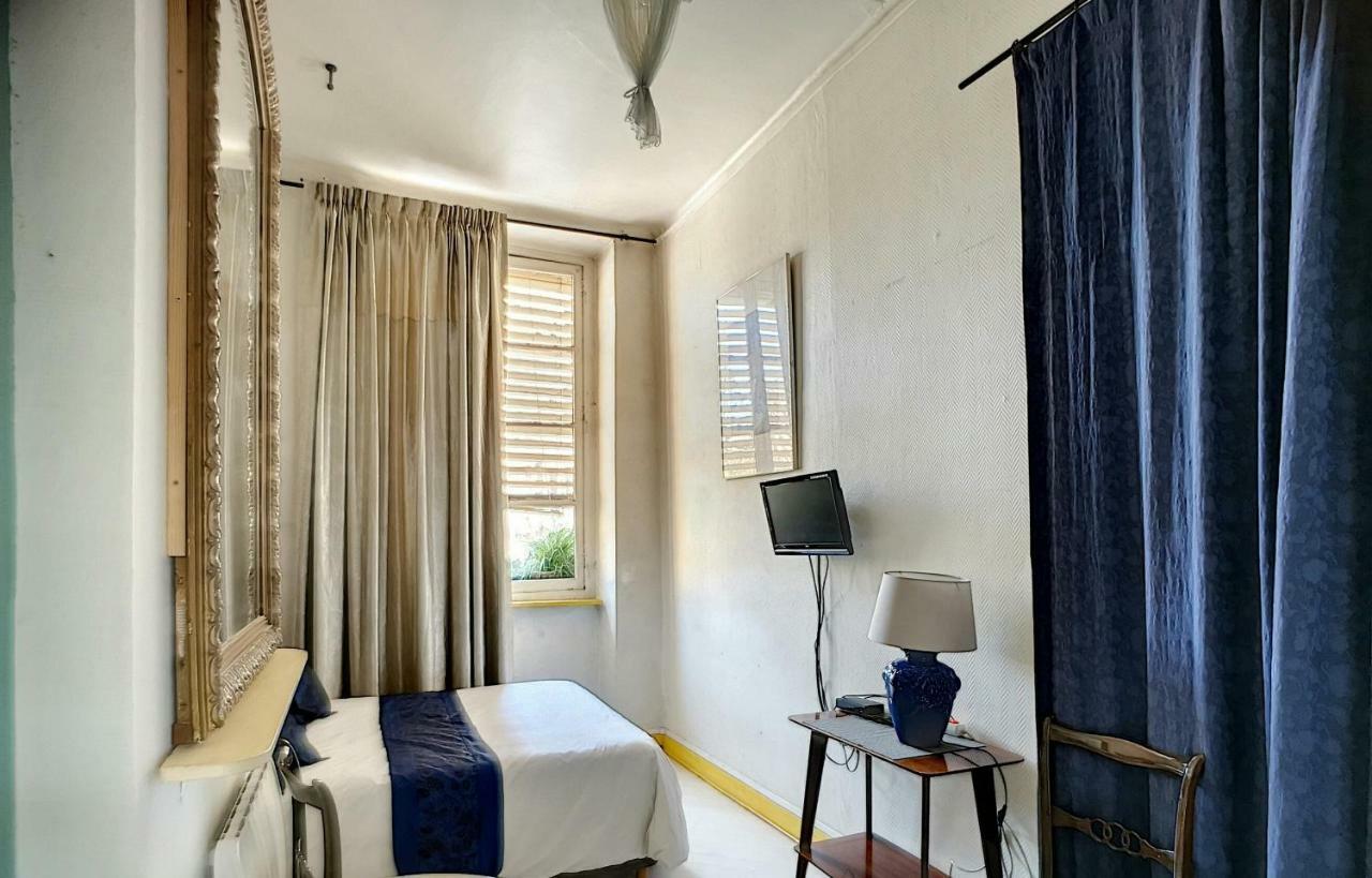 Chambres Les Soyeuses Ліон Екстер'єр фото
